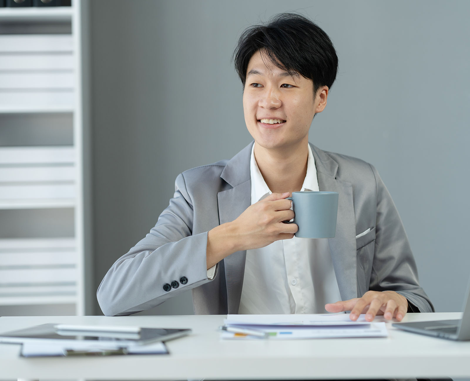 【商務穿搭】正式商務穿著如何搭，這篇教會你商務穿搭！為事業加分！